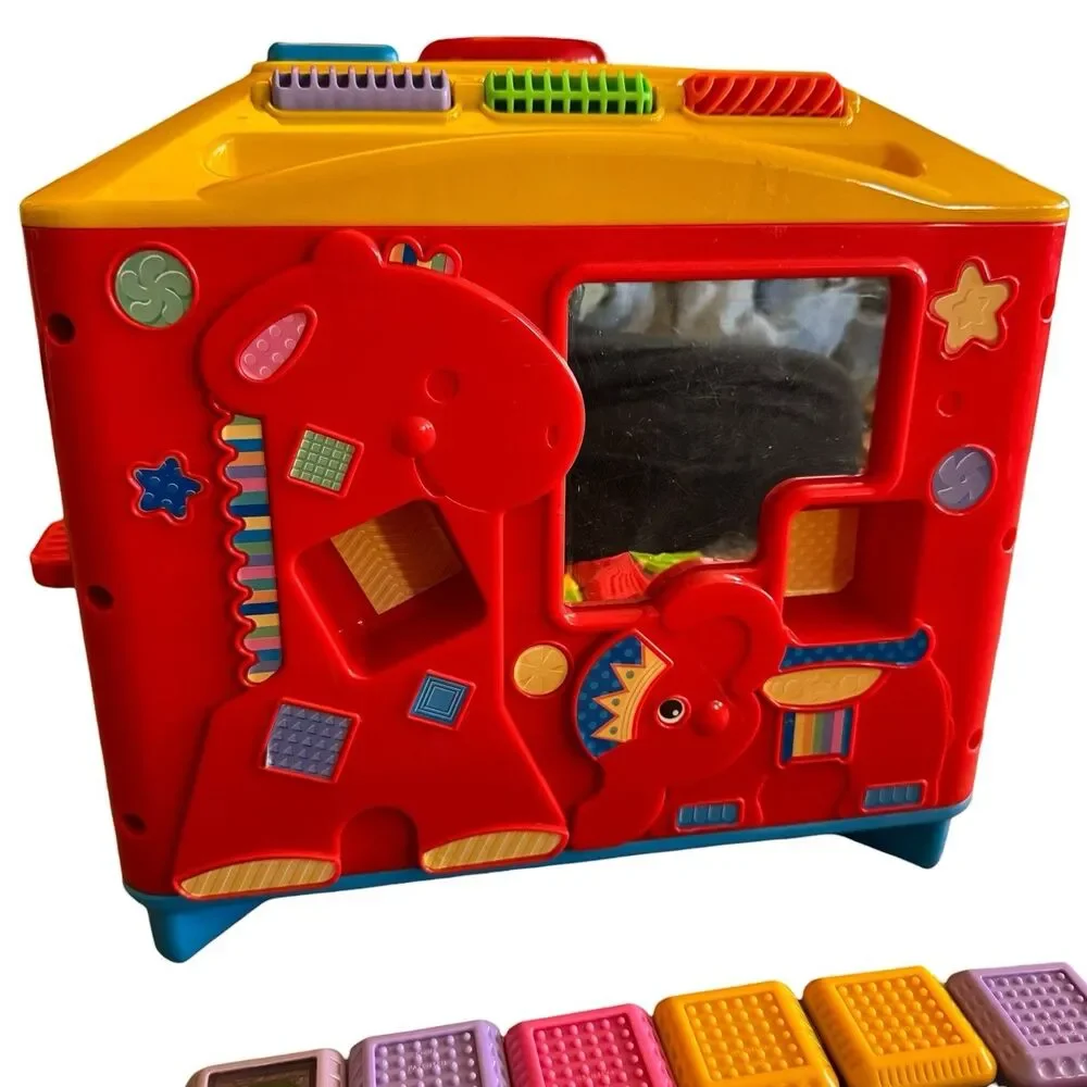 Fisher‎ Price Incrediblock Activity Cube With 26 Peek A Boo Blocks